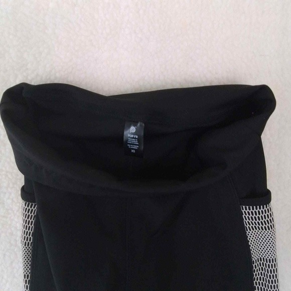 Pop Fit Athletic High Rise Leggings Size XS in Black with White Mesh Sides - Picture 8 of 12